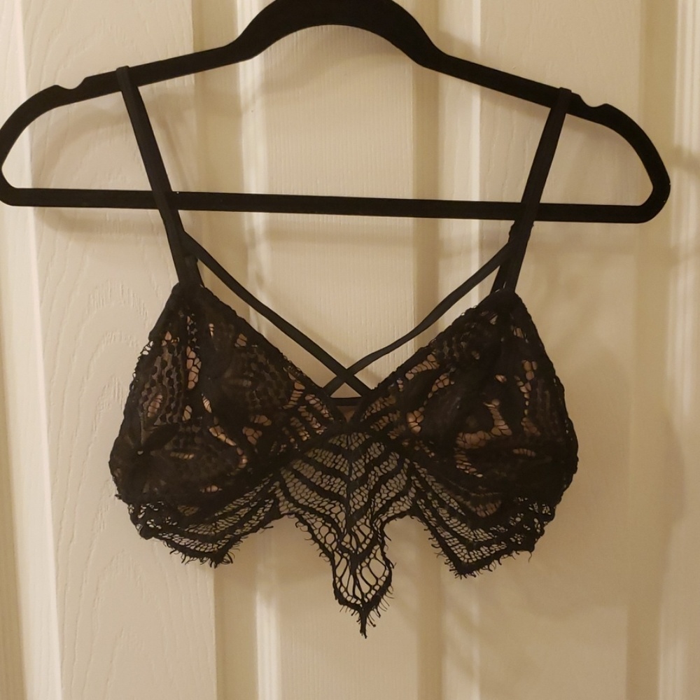 Black Lace Strappy Bralette